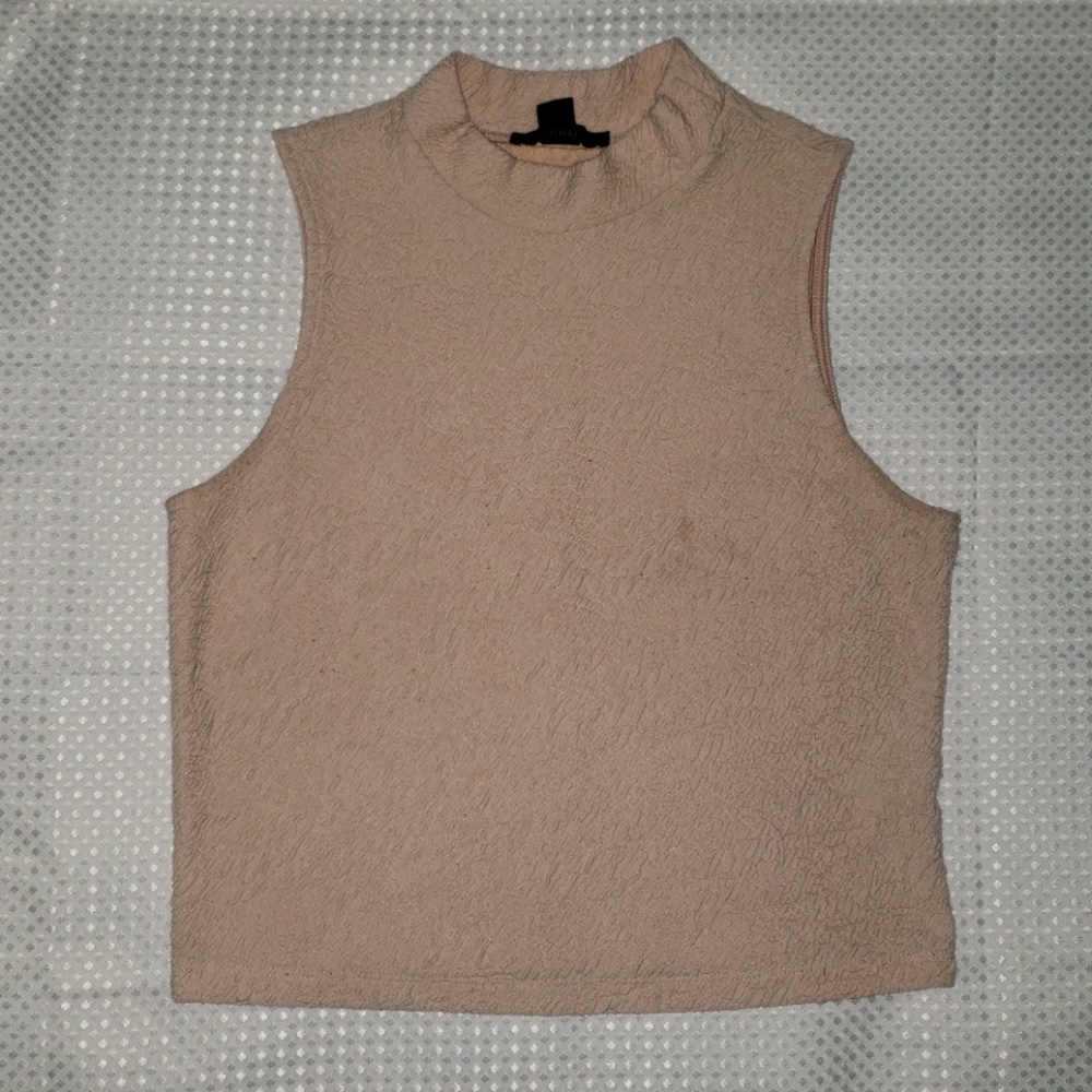 Forever 21 Peach Sleeveless Crop Top